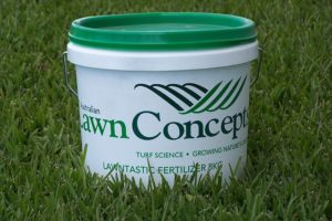 Lawntastic Lawn Fertiliser Lawntastic Lawn Fertiliser